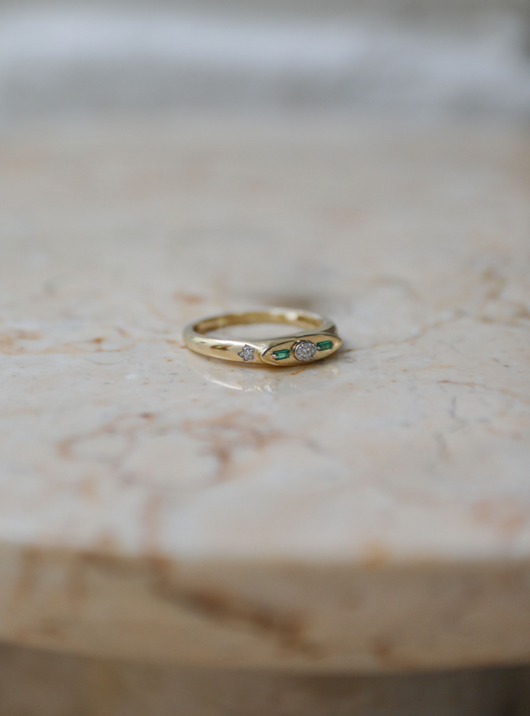 14K Yellow Gold Diamond and Emerald Studded Ring