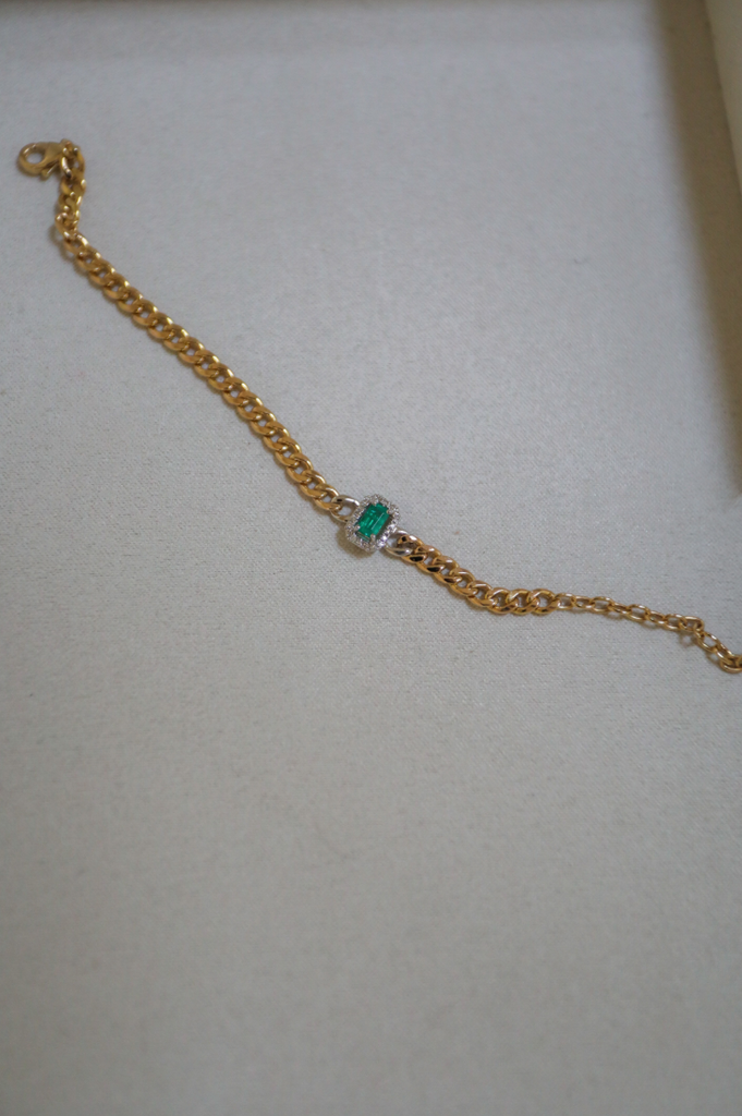 14K Yellow Gold Emerald Diamond Cuban Chain Bracelet